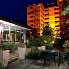 The Canal Hotel Бангкок