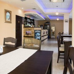 Ivatea Family Hotel Равда гостиничный бар
