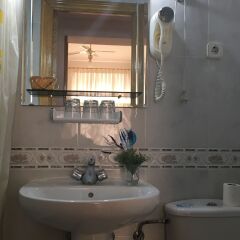 Отель Hostal Residencia Lido ванная фото 2