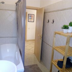 Отель GuestHouse IlCinquino Италия, Рим - отзывы, цены и фото номеров - забронировать отель GuestHouse IlCinquino онлайн ванная