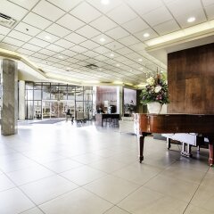 Отель Executive Hotel & Conference Center, Burnaby Канада, Бурнаби - отзывы, цены и фото номеров - забронировать отель Executive Hotel & Conference Center, Burnaby онлайн интерьер отеля