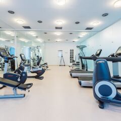Отель Grandhotel Pupp фитнесс-зал фото 2