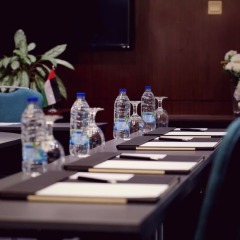 Отель First Central Hotel Suites ОАЭ, Дубай - 11 отзывов об отеле, цены и фото номеров - забронировать отель First Central Hotel Suites онлайн помещение для мероприятий