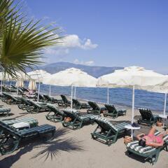 Orsmaris Boutique Hotel пляж