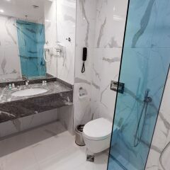 Отель Best Western PLUS Premium Inn ванная