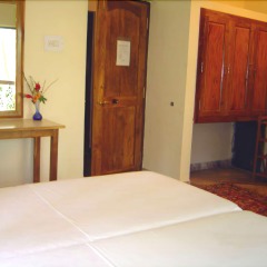 Отель Sea View Resort Индия, Гоа - отзывы, цены и фото номеров - забронировать отель Sea View Resort онлайн сейф в номере