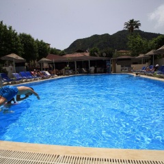 Private Hotel бассейн фото 3