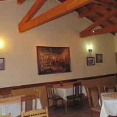 Отель Dvata Brjasta Family Hotel Болгария, Асеновград - отзывы, цены и фото номеров - забронировать отель Dvata Brjasta Family Hotel онлайн питание фото 2