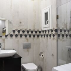 Отель Alpinia Deluxe Apt (Must) Греция, Салоники - отзывы, цены и фото номеров - забронировать отель Alpinia Deluxe Apt (Must) онлайн ванная