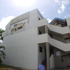 Guam Airport Hotel парковка