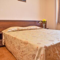 Отель Lucky Hotel Болгария, Велико Тырново - отзывы, цены и фото номеров - забронировать отель Lucky Hotel онлайн комната для гостей фото 2