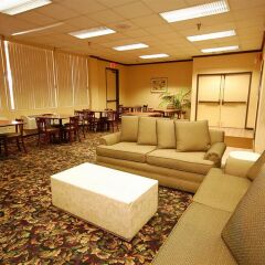 Отель Quality Inn & Suites Los Angeles Airport - LAX фото 2