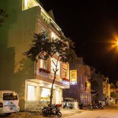 Отель Dalat Holiday Далат парковка