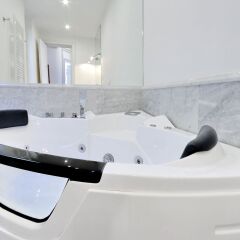 Отель Amazing Suite Via Veneto спа