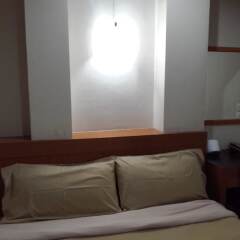 Отель White Orchid Inn Ii Бангкок комната для гостей фото 2