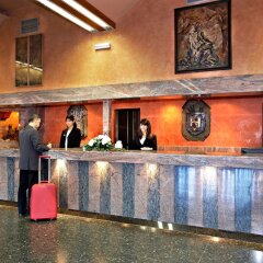 Hotel Sercotel Ciudad de Burgos интерьер отеля