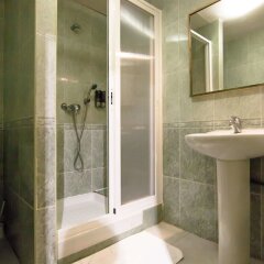 Mad4you Hostel ванная