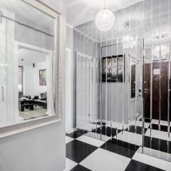 Апартаменты ClickTheFlat Luxury Apartment in Warsaw спортивное сооружение