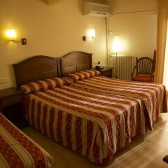 Hotel Riu Nere сейф в номере
