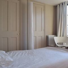 Отель 2 Bedroom House in the Heart of Angel Лондон комната для гостей фото 4