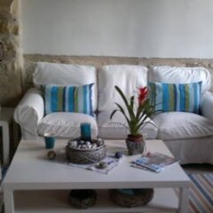 The Cottage At Finikoudes Beach in Larnaca, Cyprus from 165$, photos, reviews - zenhotels.com guestroom photo 2