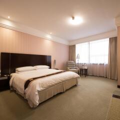 Regal Shanghai East Asia Hotel комната для гостей
