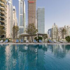 Отель MaisonPrive Holiday Homes - Iris Blue бассейн