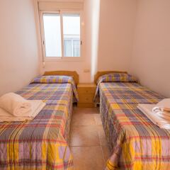 Отель Apartaments AR Europa Sun Испания, Бланес - отзывы, цены и фото номеров - забронировать отель Apartaments AR Europa Sun онлайн детские мероприятия фото 2