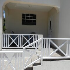Clearwater Apartments in Christ Church, Barbados from 89$, photos, reviews - zenhotels.com balcony