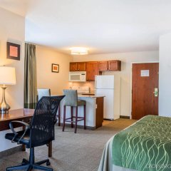 Comfort Inn & Suites in South Burlington, United States of America from 285$, photos, reviews - zenhotels.com guestroom photo 5