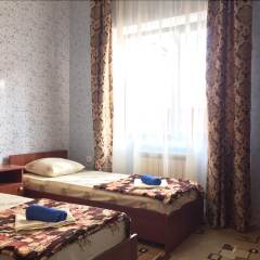 Hotel Lazurnaya Plus комната для гостей фото 4