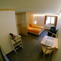 Отель Chalet Weidhaus Ferienwohnung & Zimmer комната для гостей фото 5