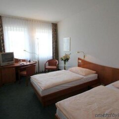 DORMERO Hotel Dresden Airport фото 10