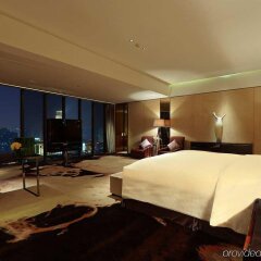 Отель Hilton Guangzhou Tianhe Гуанчжоу комната для гостей фото 4