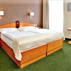 Hotel Merkur Прага комната для гостей