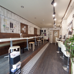 Отель K-guesthouse Sinchon 2 гостиничный бар