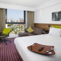 Отель Hampton by Hilton Liverpool City Center комната для гостей фото 5