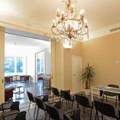 Отель Tiziano Park & Vita Parcour - Gruppo Minihotel Италия, Милан - 7 отзывов об отеле, цены и фото номеров - забронировать отель Tiziano Park & Vita Parcour - Gruppo Minihotel онлайн помещение для мероприятий