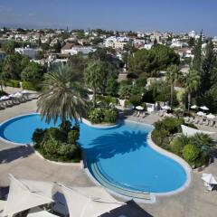 Отель Hilton Park Nicosia бассейн фото 2