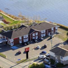 Отель Econo Lodge Montmorency Falls Канада, Буашатель - отзывы, цены и фото номеров - забронировать отель Econo Lodge Montmorency Falls онлайн фото 3