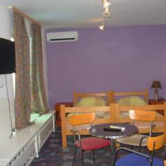 Hostel 021 Нови Сад комната для гостей