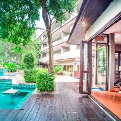 Отель Gazebo Resort Pattaya Таиланд, Паттайя - 10 отзывов об отеле, цены и фото номеров - забронировать отель Gazebo Resort Pattaya онлайн бассейн