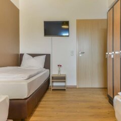 Carl-hostel München Trudering Мюнхен сейф в номере