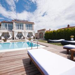 Sade Alacati Hotel Турция, Чешме - отзывы, цены и фото номеров - забронировать отель Sade Alacati Hotel онлайн бассейн