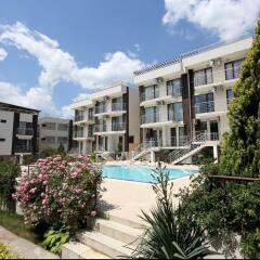 Апартаменты New Line Village Apartments бассейн фото 2