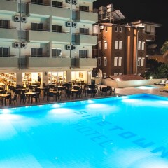 Side Town Hotel by Z Hotels Турция, Сиде - 1 отзыв об отеле, цены и фото номеров - забронировать отель Side Town Hotel by Z Hotels - All Inclusive онлайн бассейн фото 3