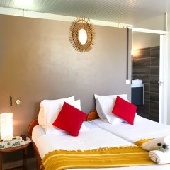 Hotel OASIS in La Desirade, France from 70$, photos, reviews - zenhotels.com guestroom photo 4