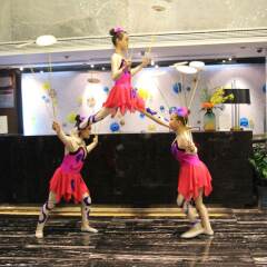 La Perle International Hotel фото 4