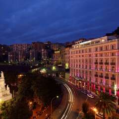 Отель Grand Hotel Savoia Италия, Генуя - 3 отзыва об отеле, цены и фото номеров - забронировать отель Grand Hotel Savoia онлайн балкон