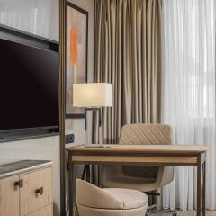 Отель InterContinental Sofia удобства в номере фото 2
